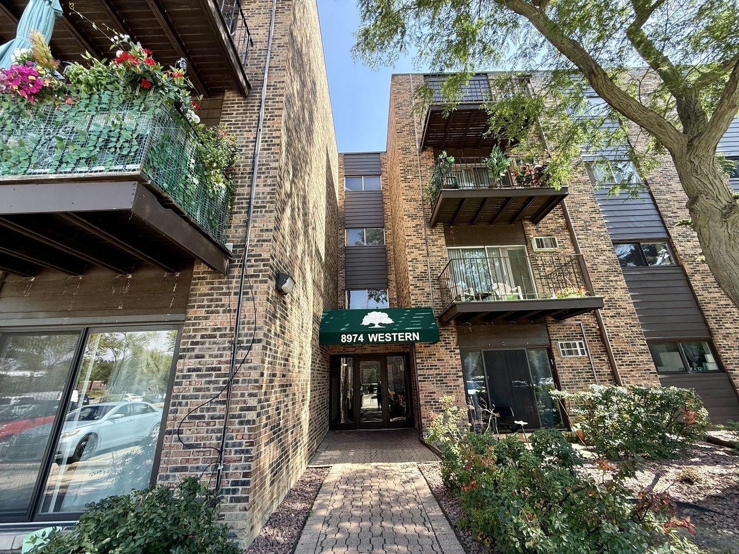 8974 N Western Avenue 409