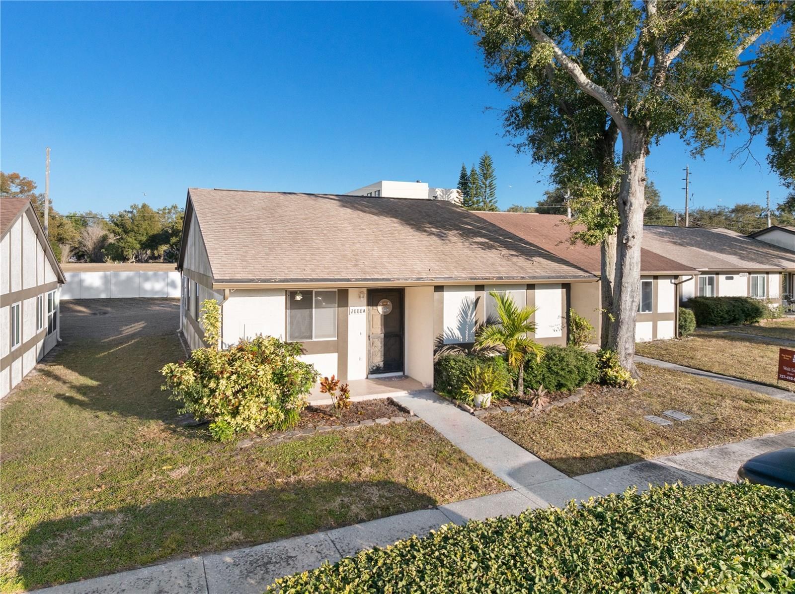 2888 Bancroft Circle E 5A