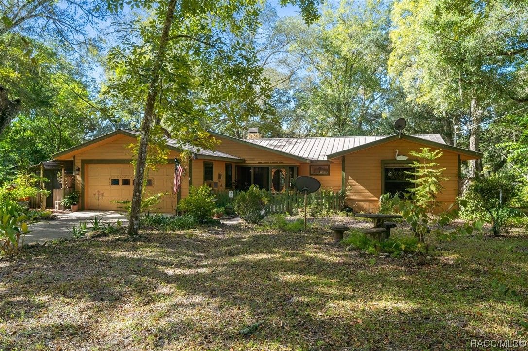 7764 S Four Oaks Drive