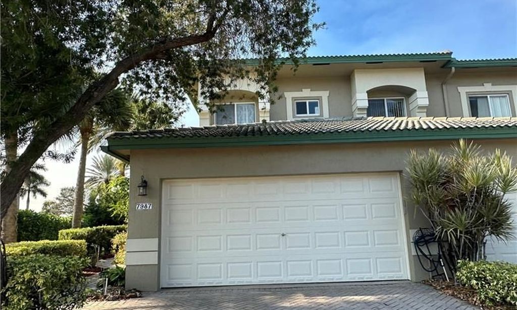 Kings Point in Tamarac