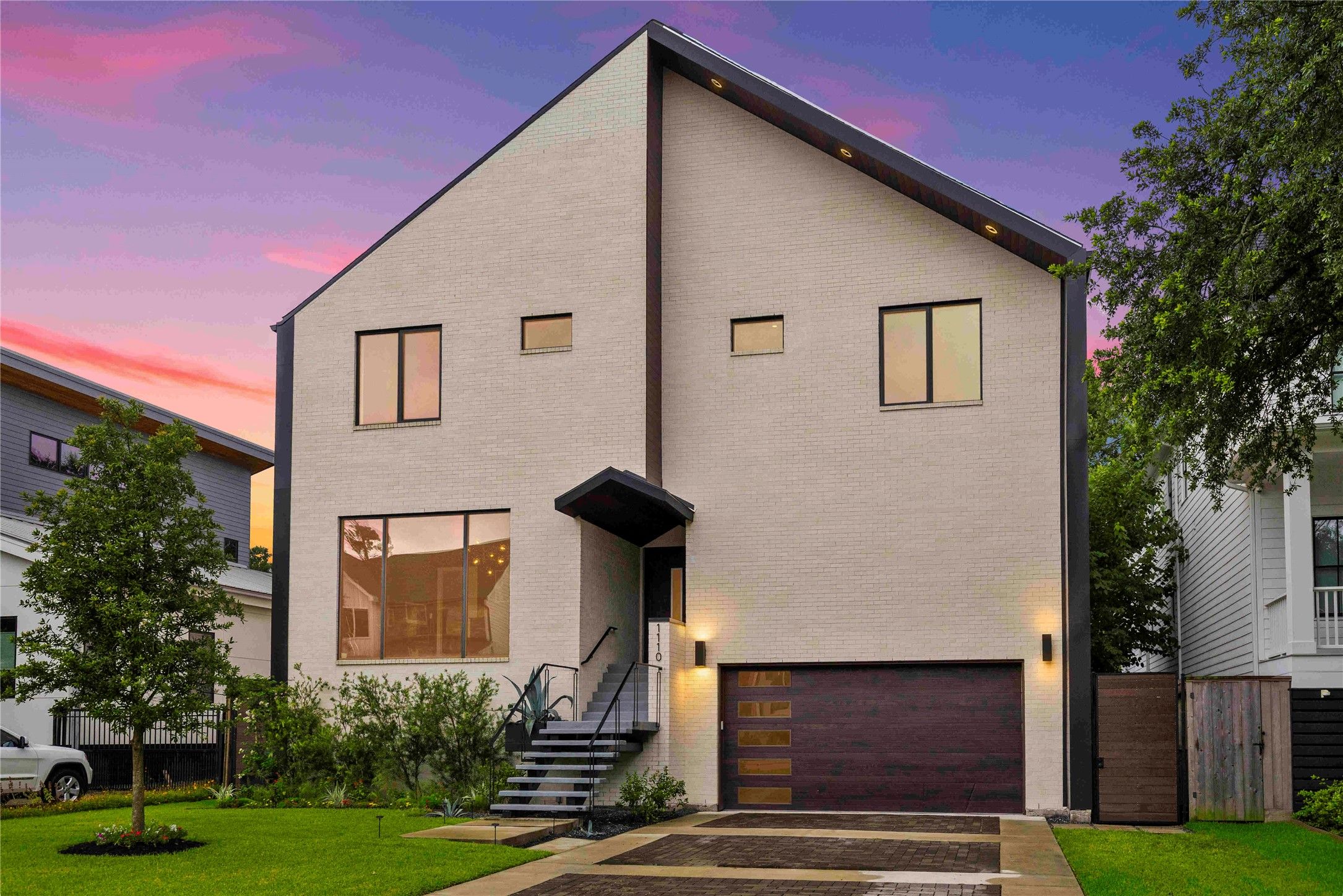 1110 Grovewood Lane