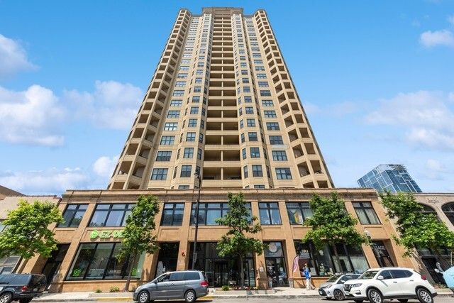 1464 S Michigan Avenue 1008