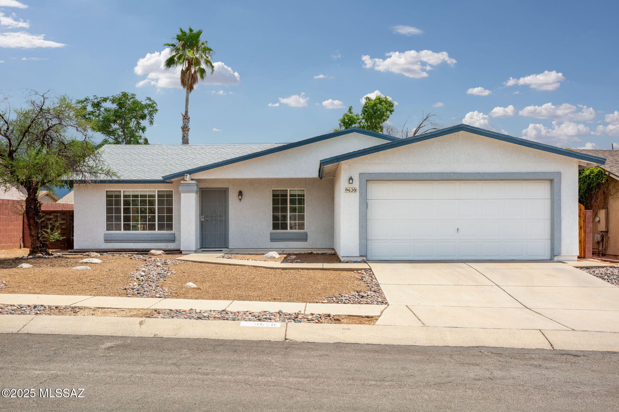 9620 E Baber Lane