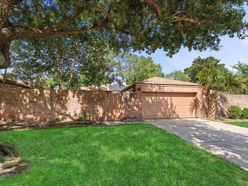 6631 Ambler Drive
