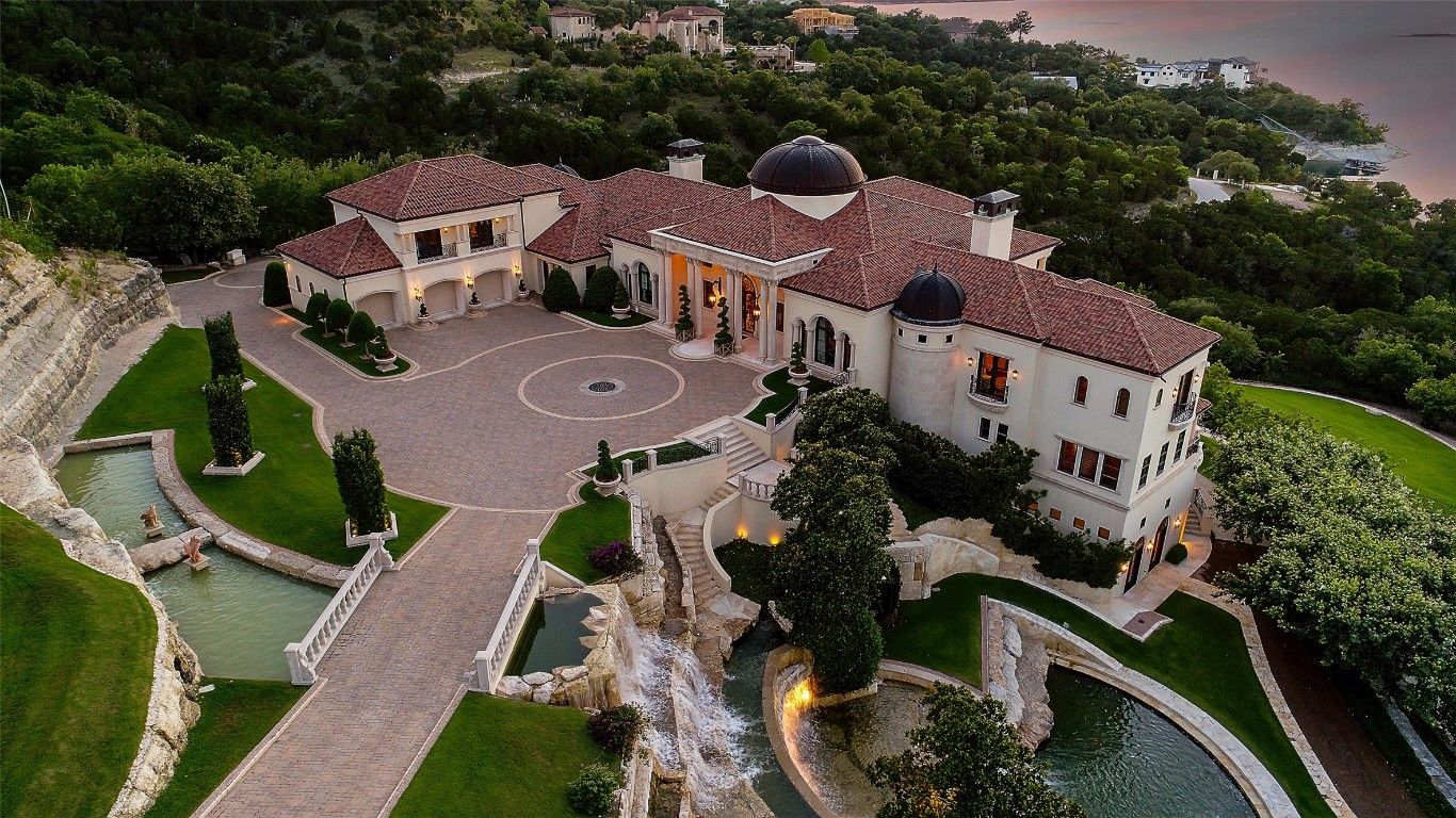 12821 Park Drive