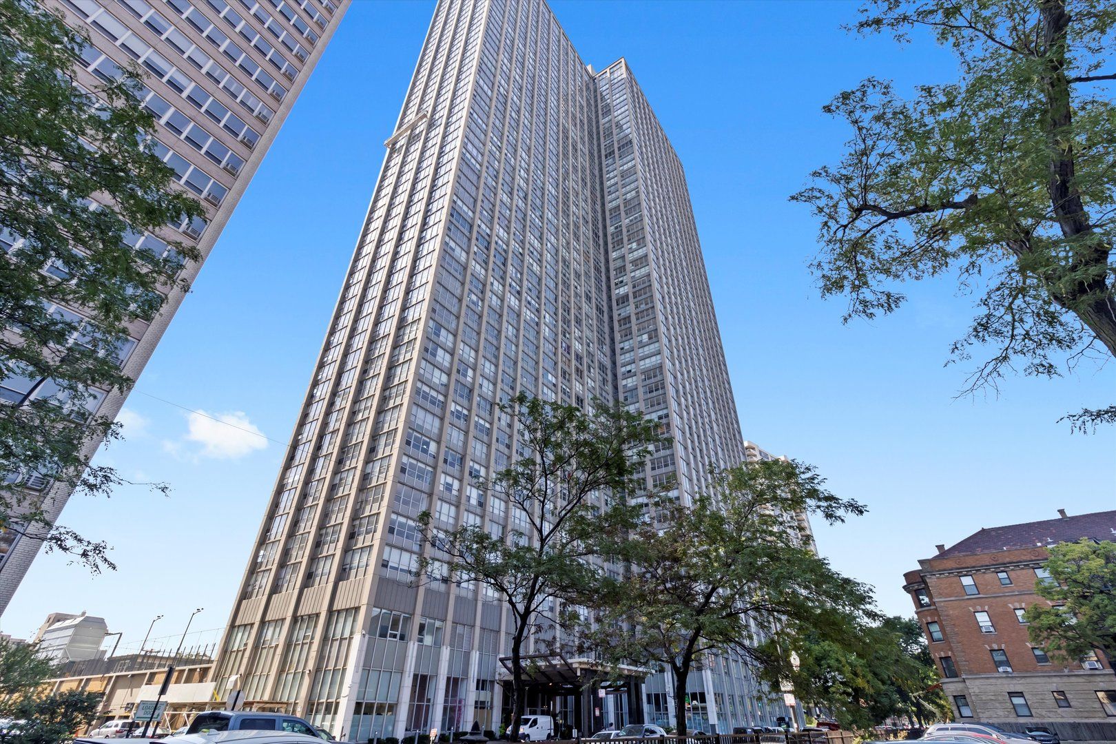 655 W Irving Park Road 3509