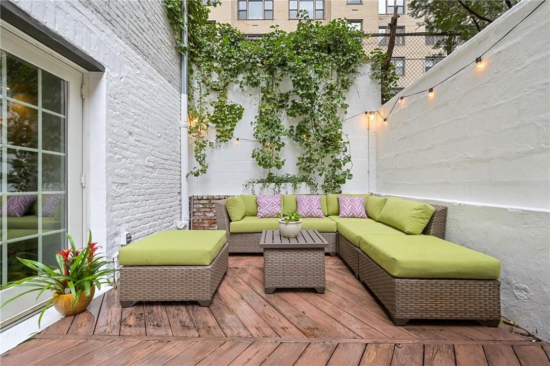207 E 21st Street 1E