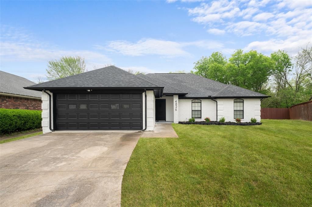 4826 Cresthill Lane