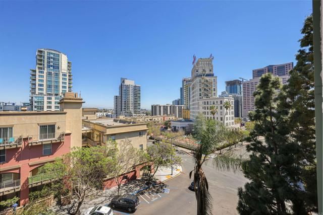 1514 7th Avenue 605