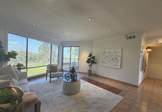 5706 Baltimore Dr 350