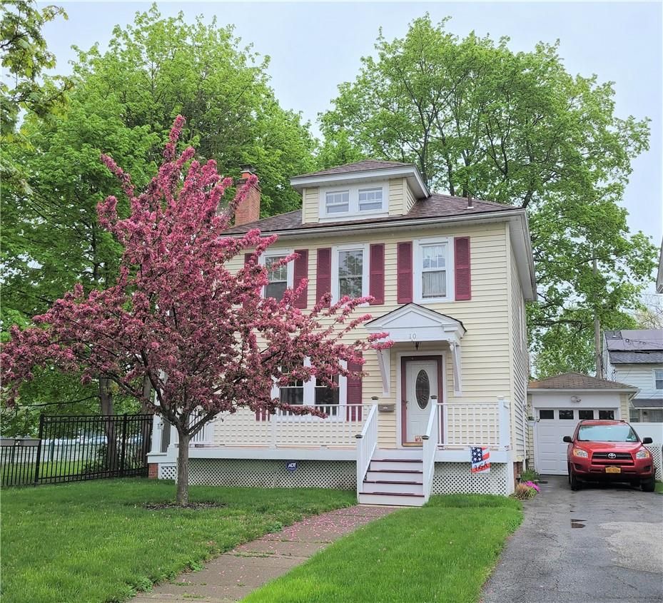 10 Lown Court