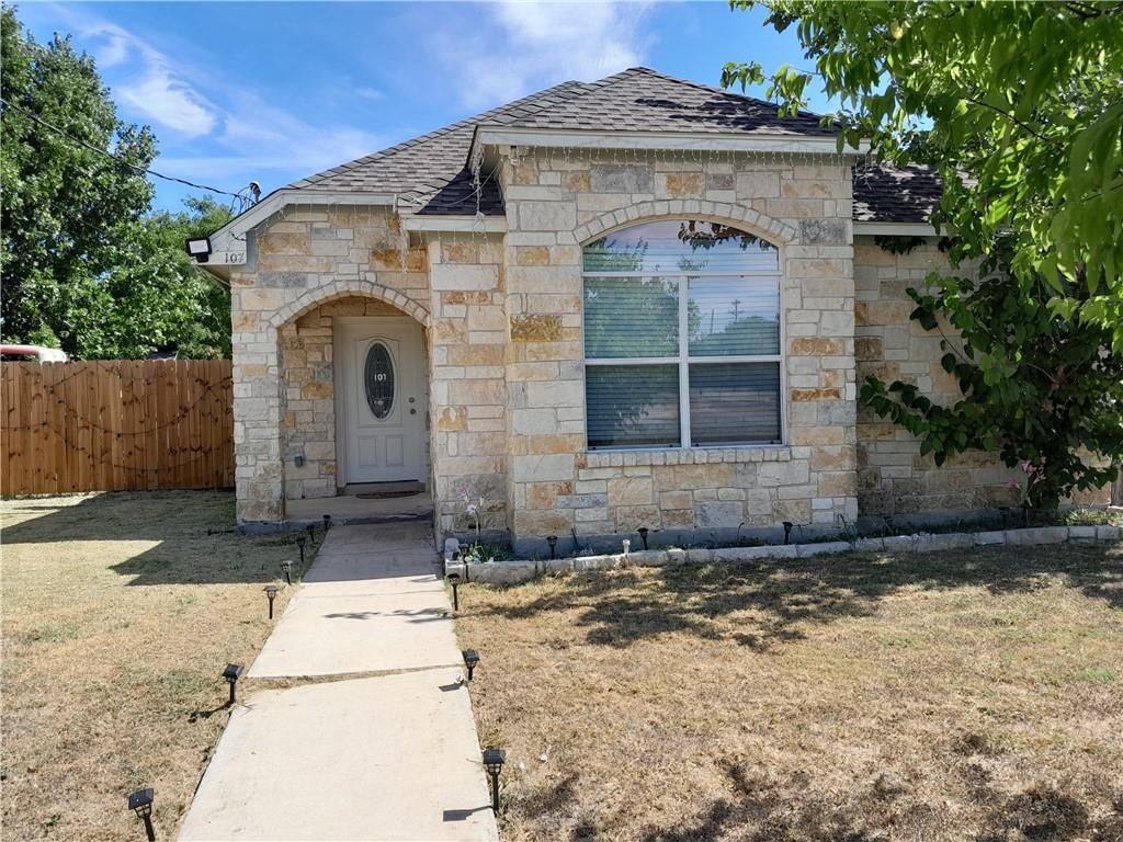 107 E Wheeler Street E