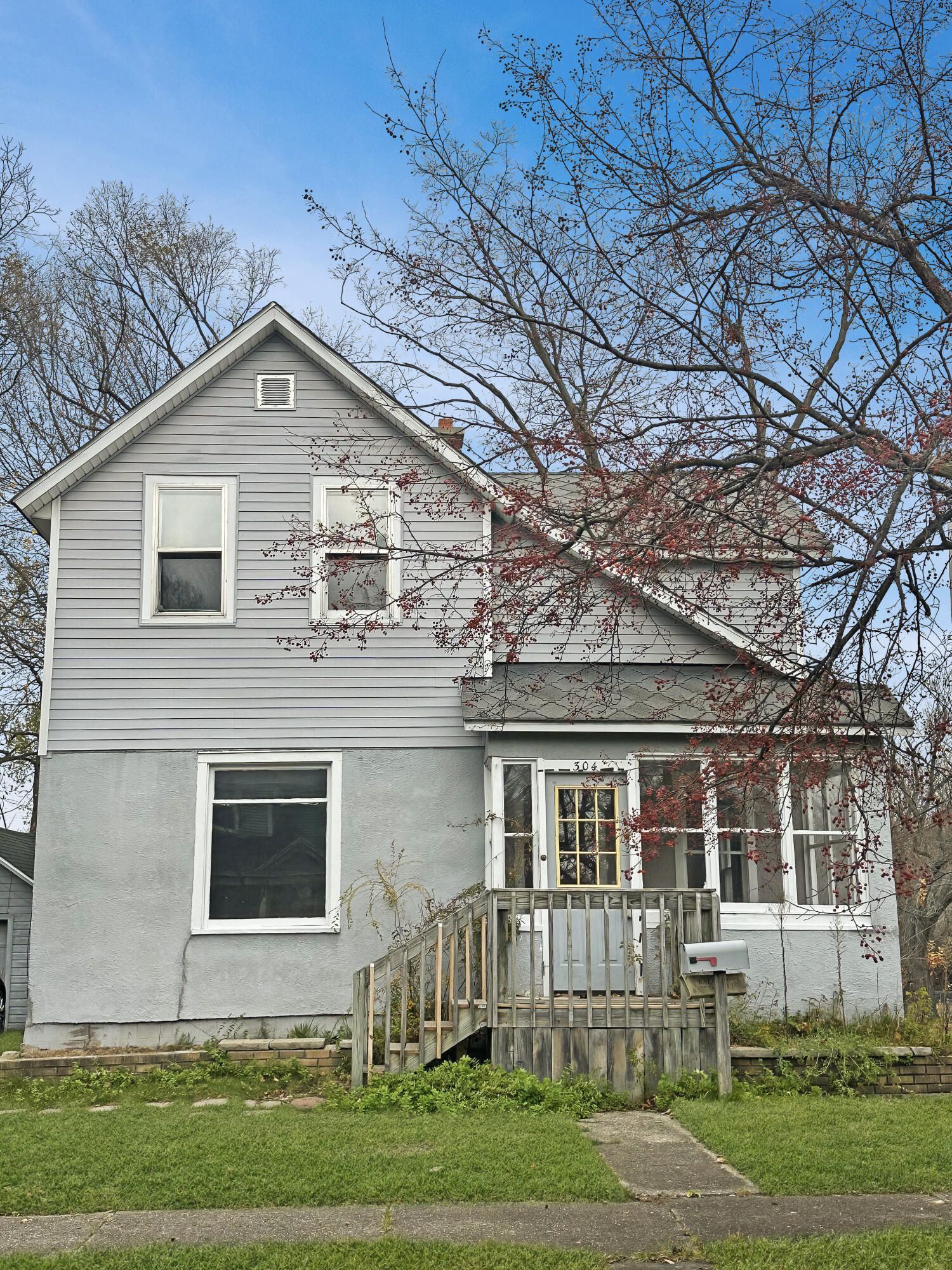 304 W Emerson Street