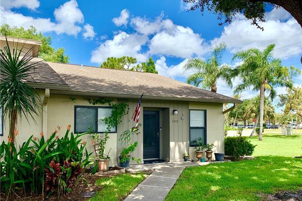 Huntington Woods Condominiums Bradenton Fl Homes For Sale Real Estate Neighborhoods Com