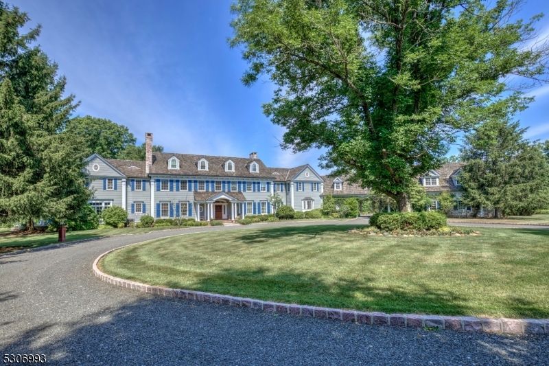 455 Long Lane