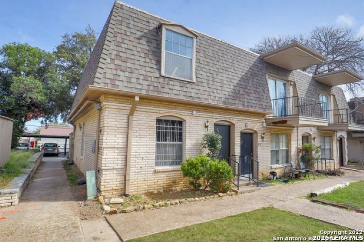 170 De Chantle APT 502