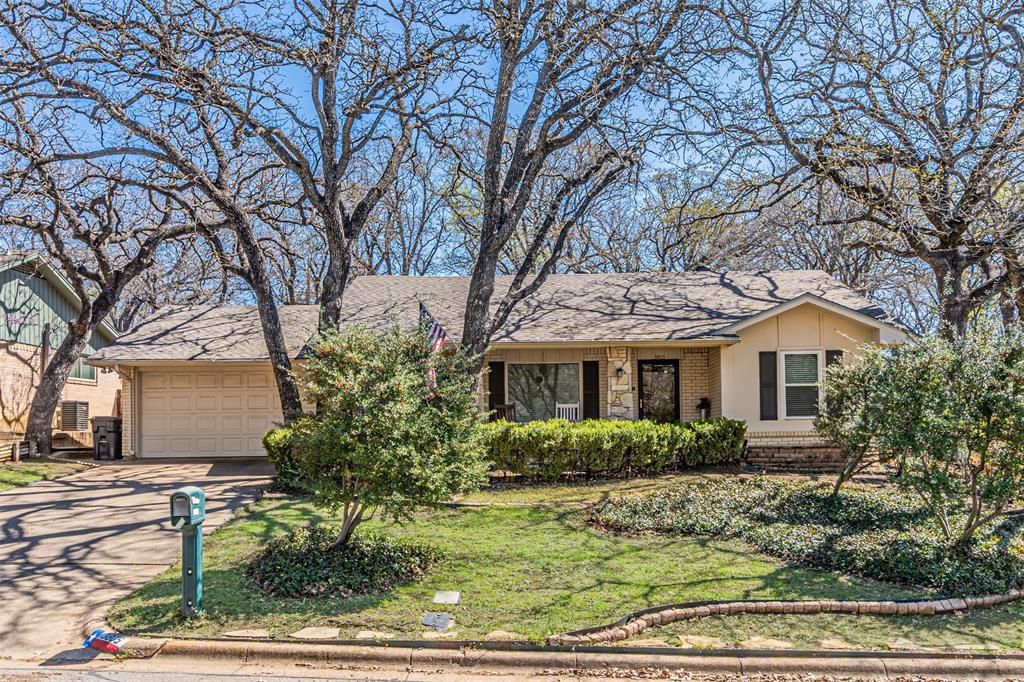 3805 Hastings Drive