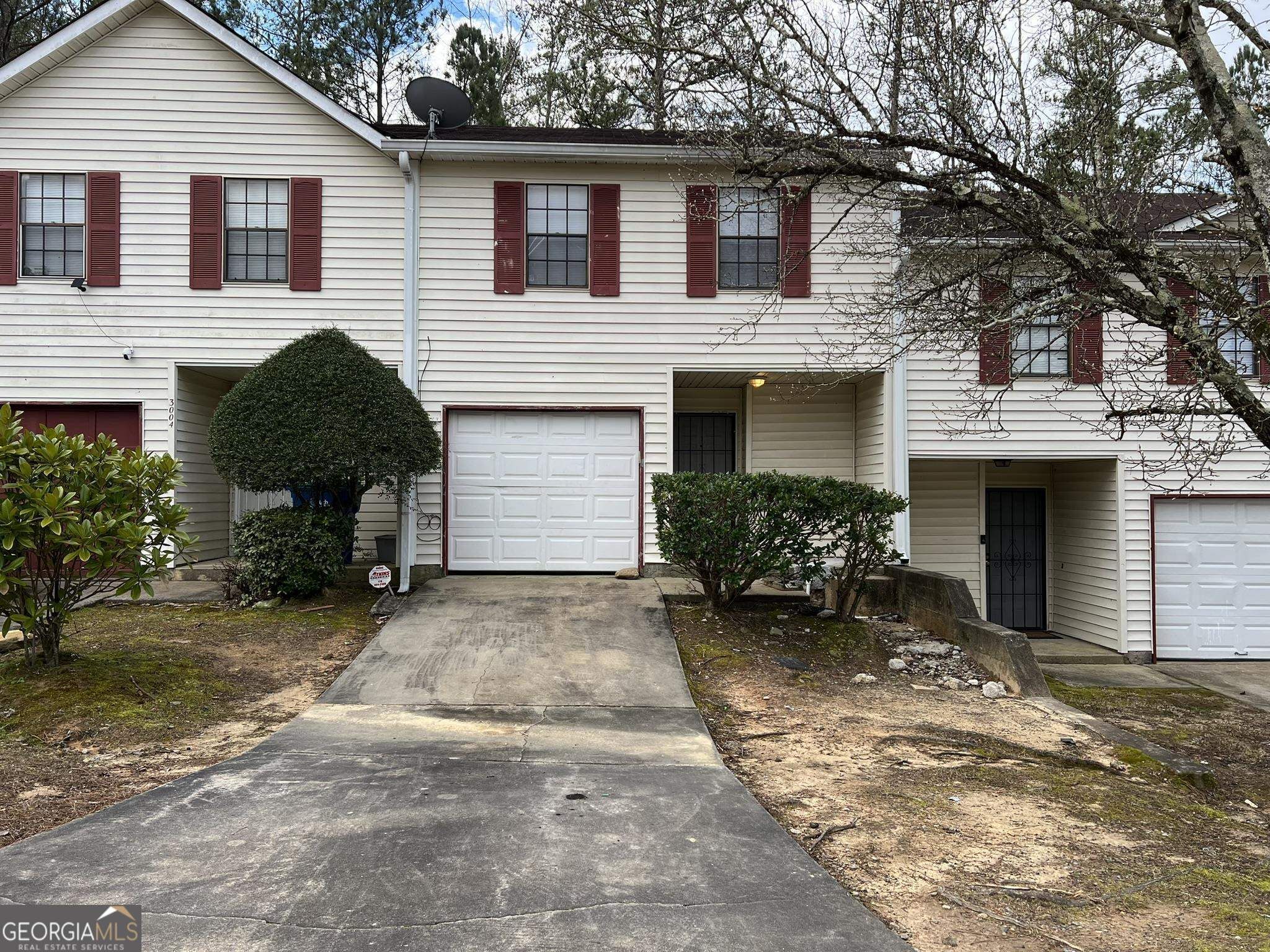 3006 Pinetree Trail