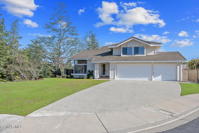 2026 Stonehill Circle