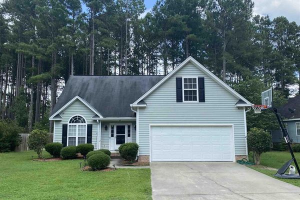 Pine Forest Elgin Sc Homes For Sale Real Estate Neighborhoods Com