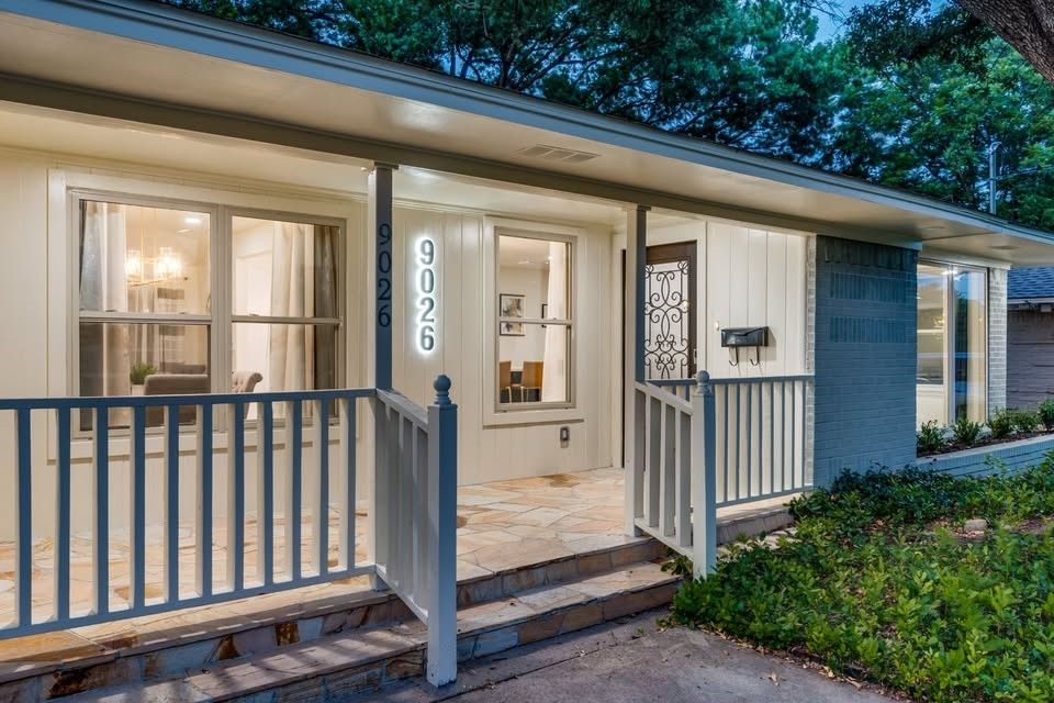 9026 Livenshire Drive