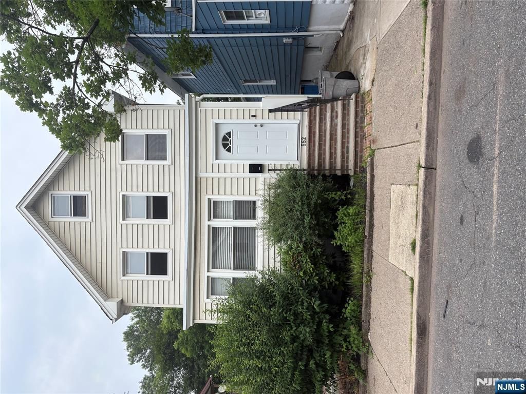 552 Liberty Street