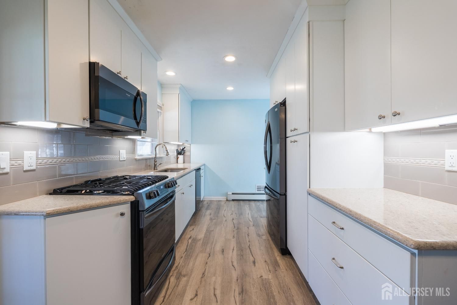204 2nd Street