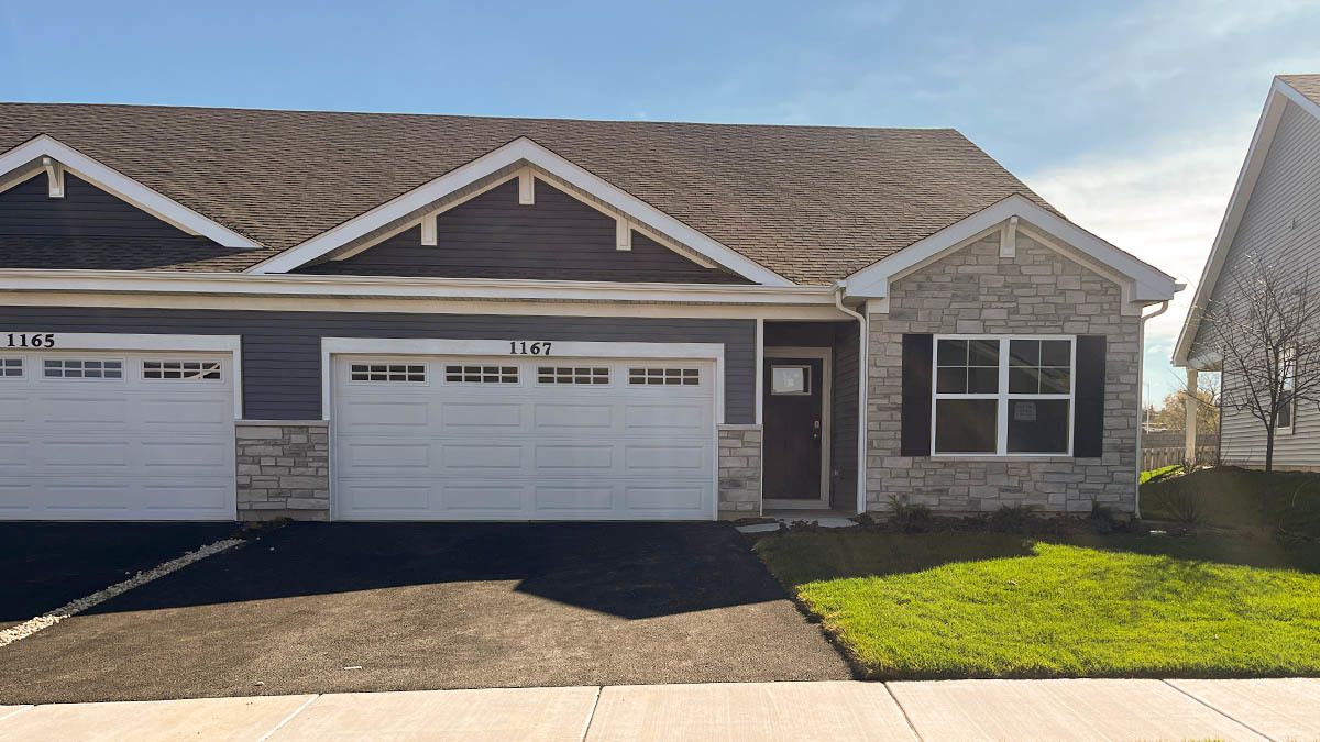 1135 Bluebell Lane