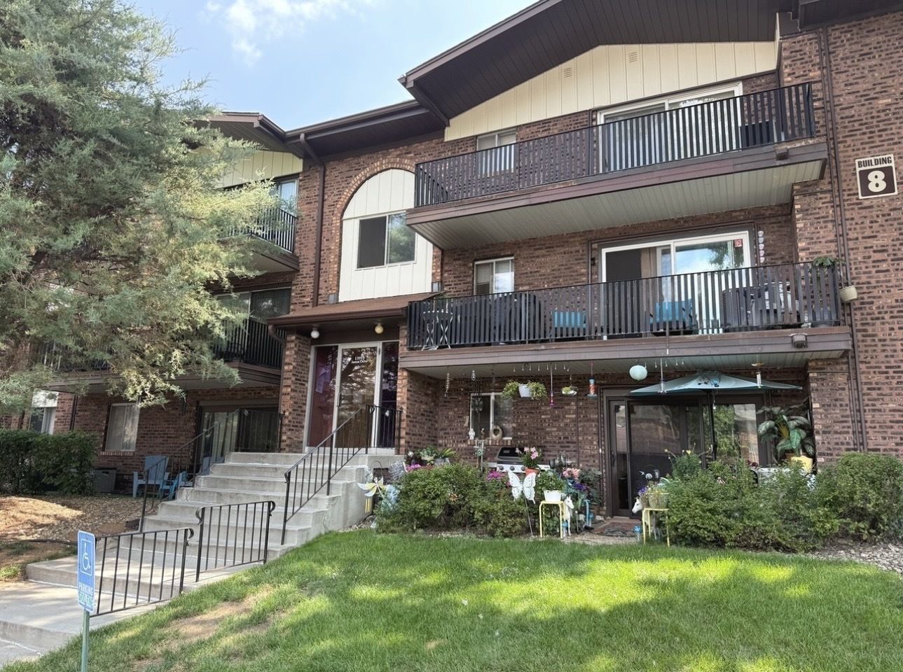 13933 James Drive 822