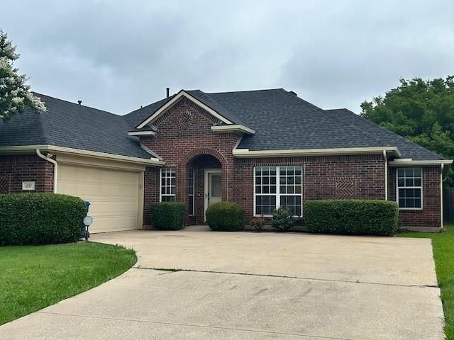 207 Chisholm Trail