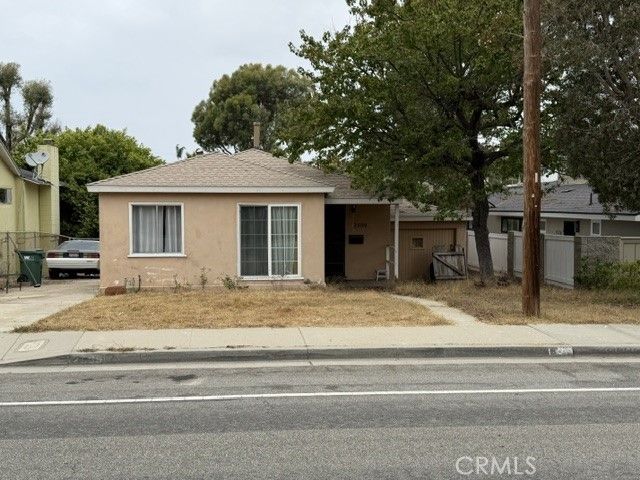 2909 N Valley