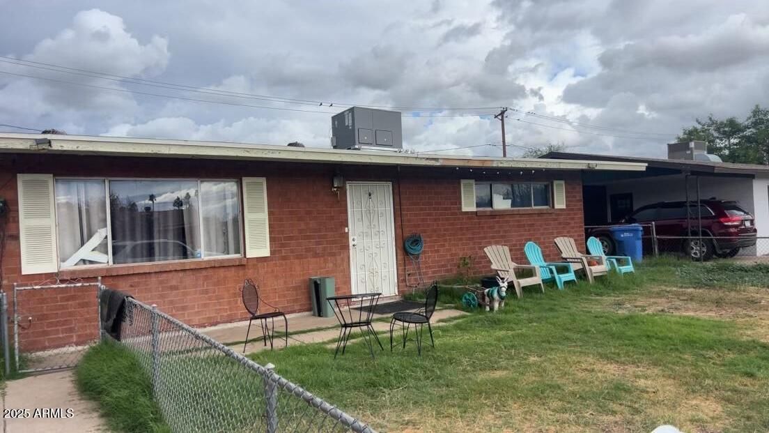 4224 W Portland Street