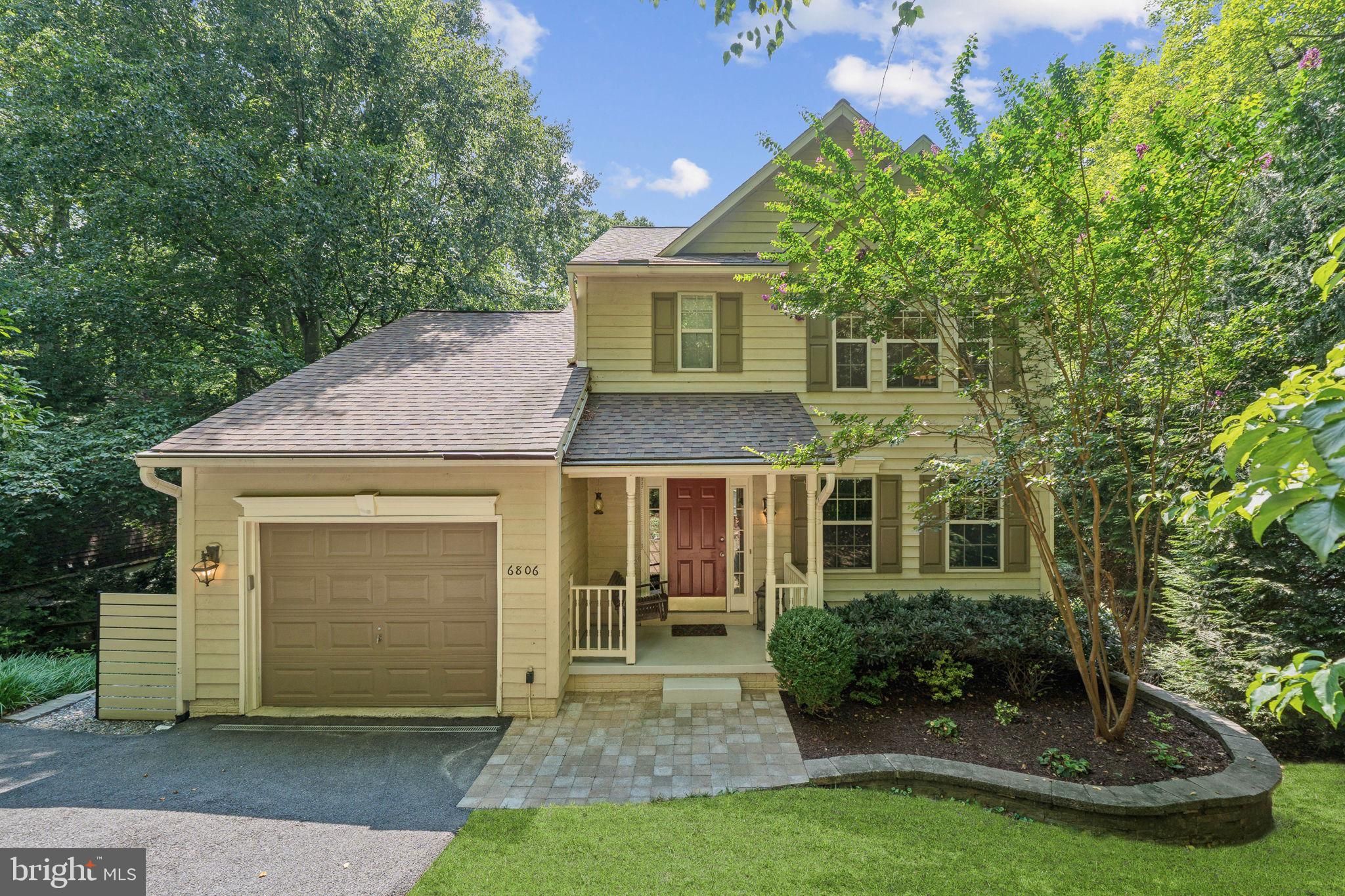 6806 Balmoral Court