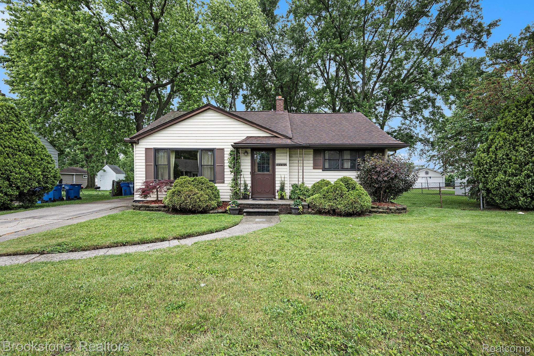 11780 Avondale Avenue