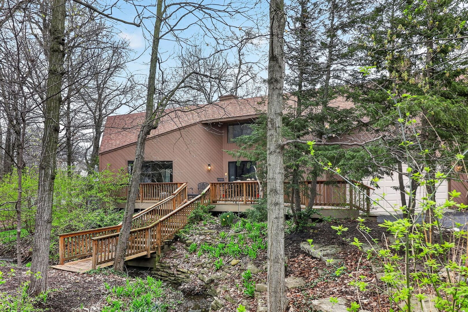 5337 Brookbank Road
