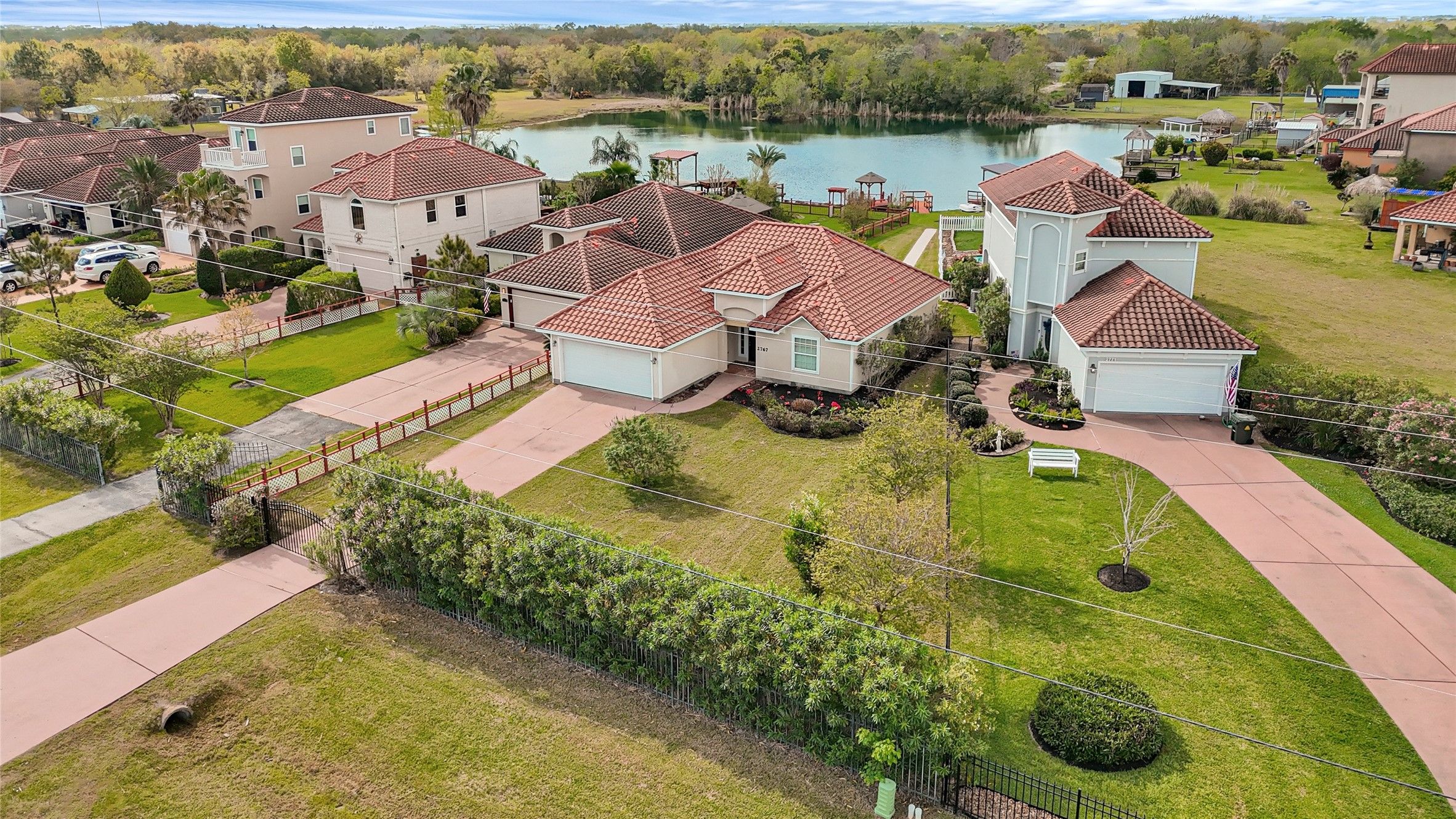 2767 Broadway Street