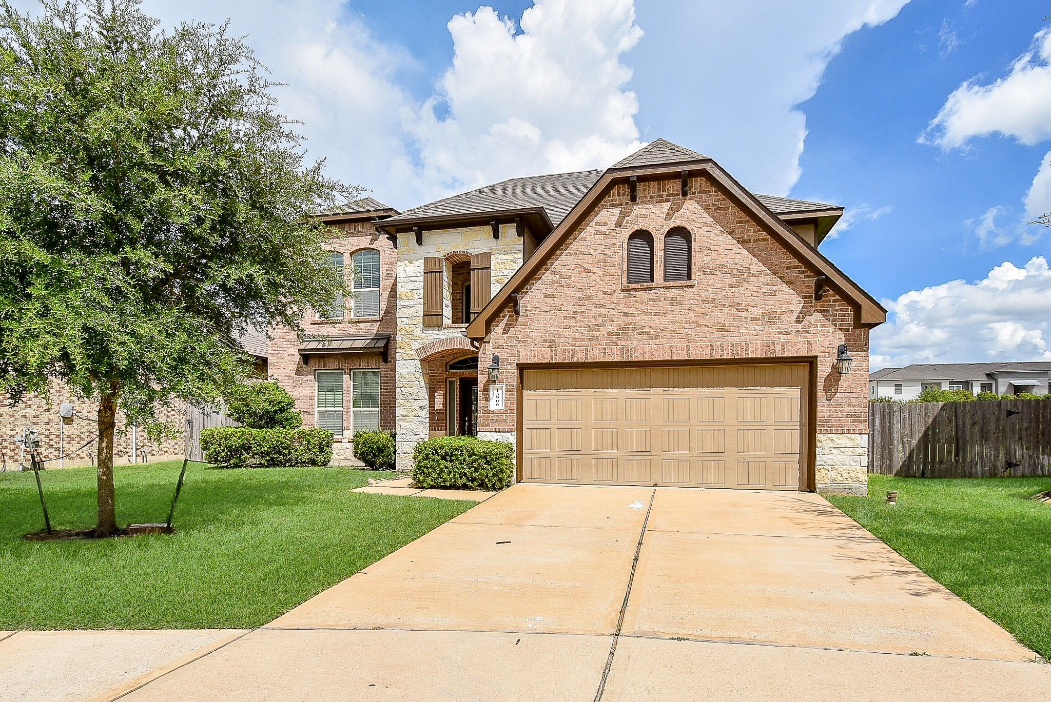 13906 Manobrook Court