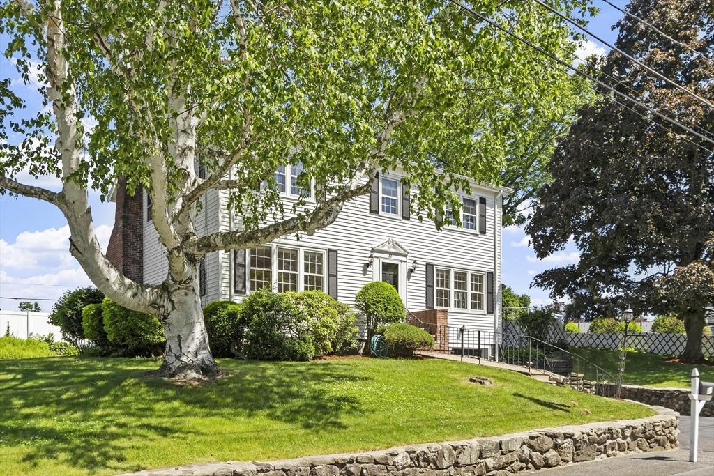 33 Kane Dr