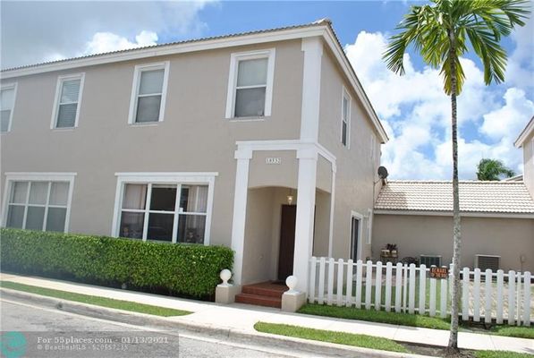 Cinnamon Crossing Coral Springs Fl Homes For Sale Real Estate Neighborhoods Com