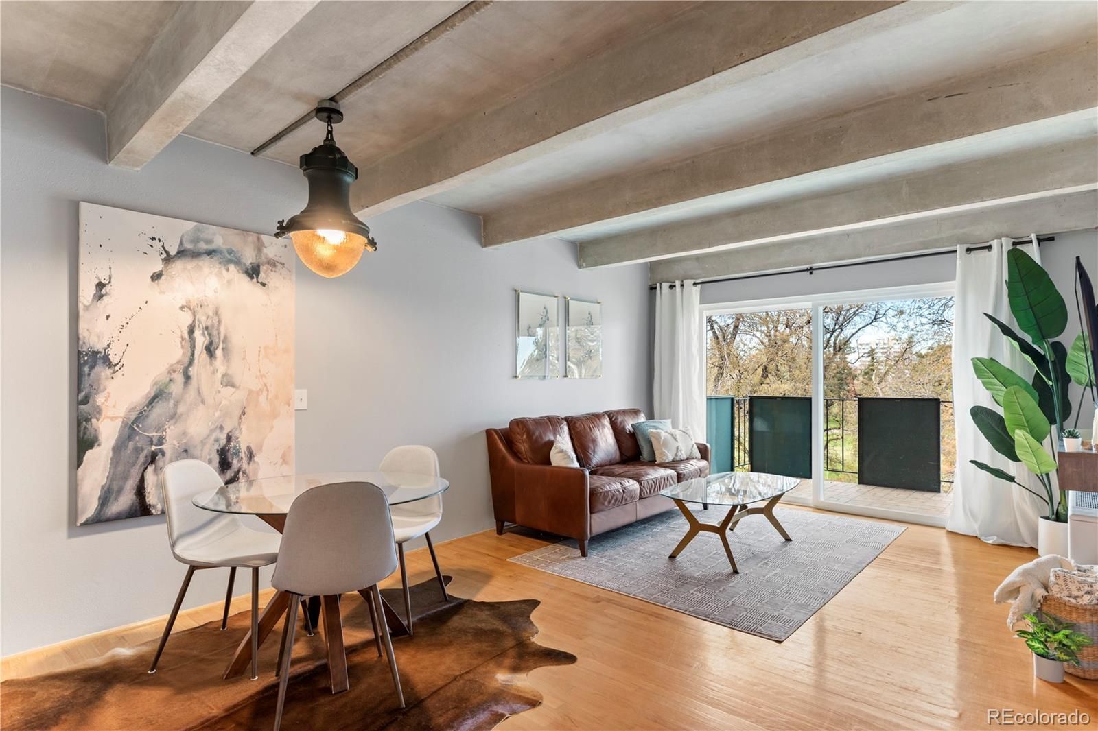 1265 N Race Street 505