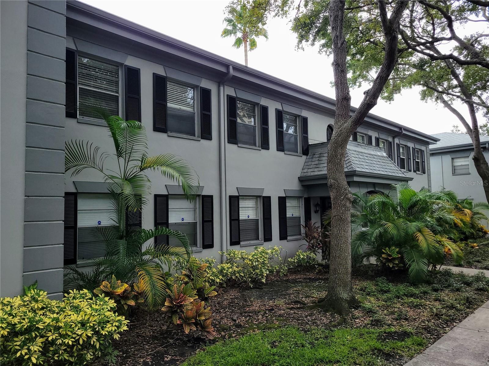 6925-a Avenue Des Palais 1A