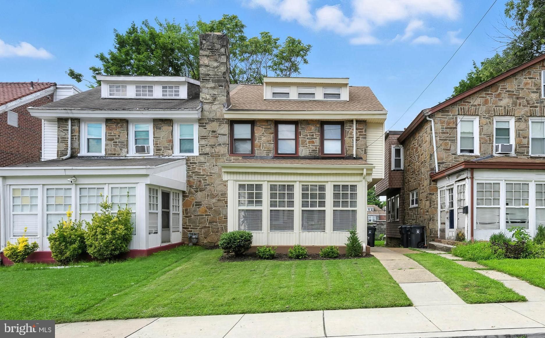 214 W Twenty First Street