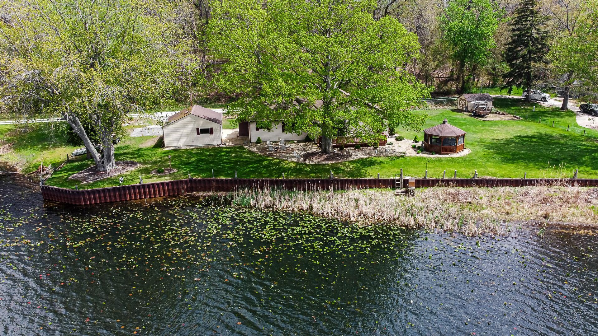 1588 W Severs Road