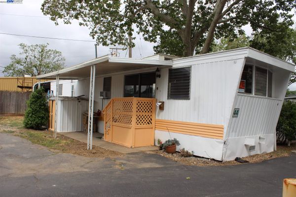 Shady Acres Mobile Home Park - Lodi, CA Homes for Sale & Real Estate |  neighborhoods.com