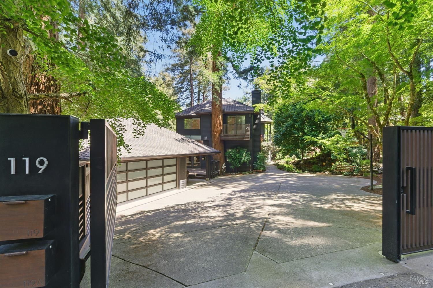 119 Marguerite Avenue