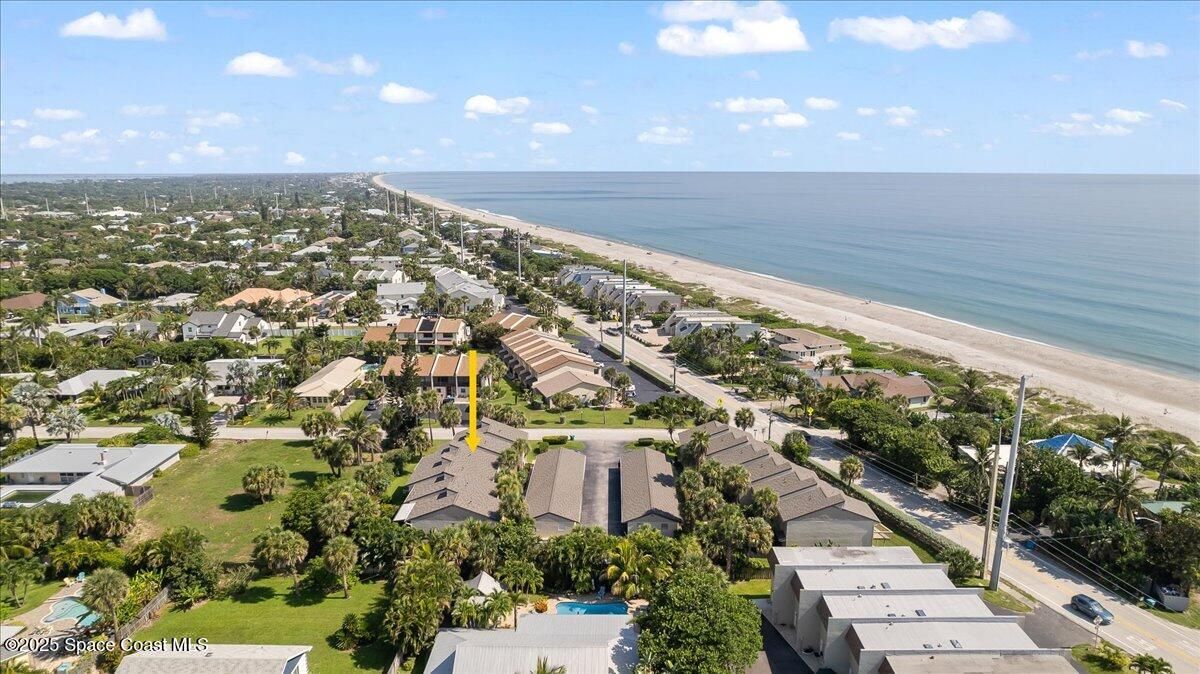 203 6th Avenue C -10