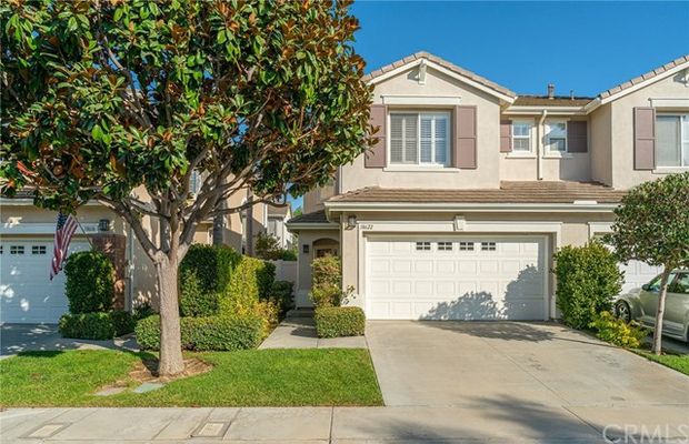 Greystone Keys Huntington Beach Ca Homes For Sale Real Estate Neighborhoods Com Greystone Keys Huntington Beach Ca Homes For Sale Real Estate Neighborhoods Com