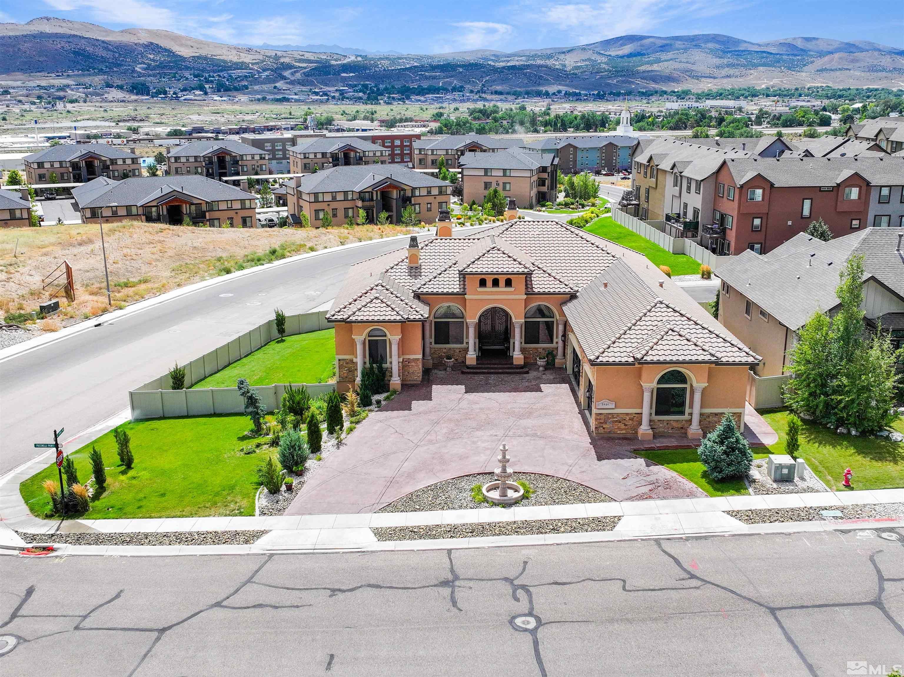 2464 Puccinelli Parkway