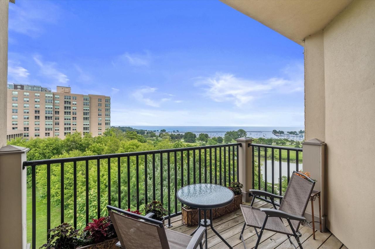 1300 N Prospect Avenue 420