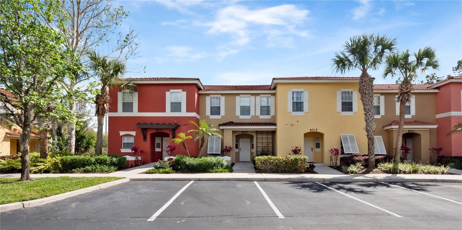 8517 Crystal Cove Loop
